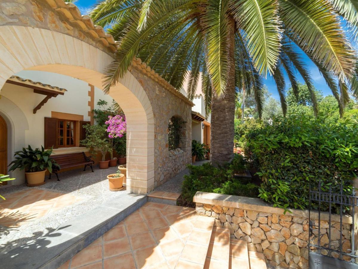 Villa Belvilla By Oyo Embat De Mar *